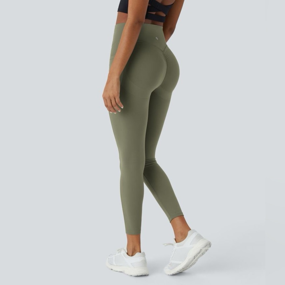 Halara |NWOT| UltraSculpt™ SoCinched High Waist Scrunch Butt Leggings